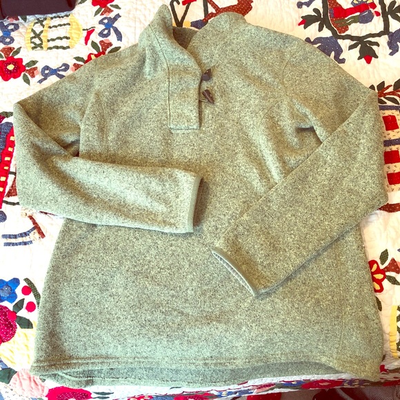 The North Face Sweaters - North face sleeve 1/4 sweater